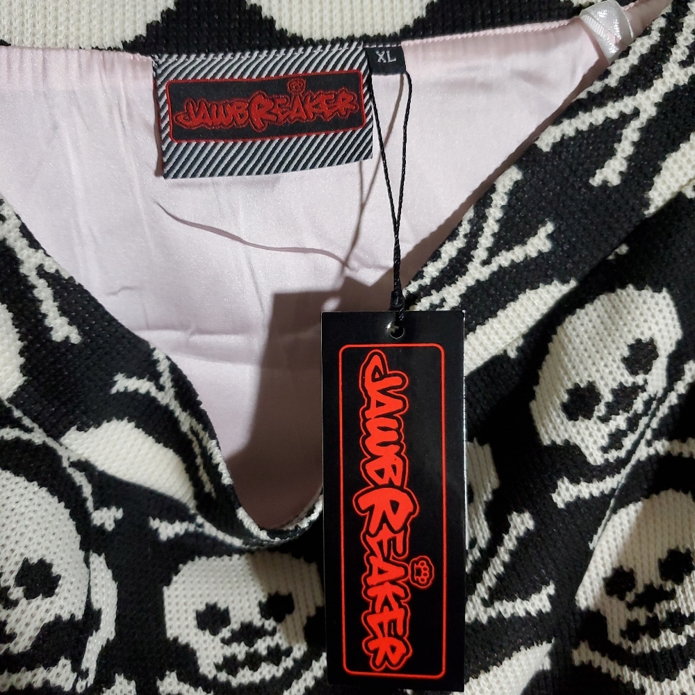 Jawbreaker knitted skull skirt - Picture 9 of 10